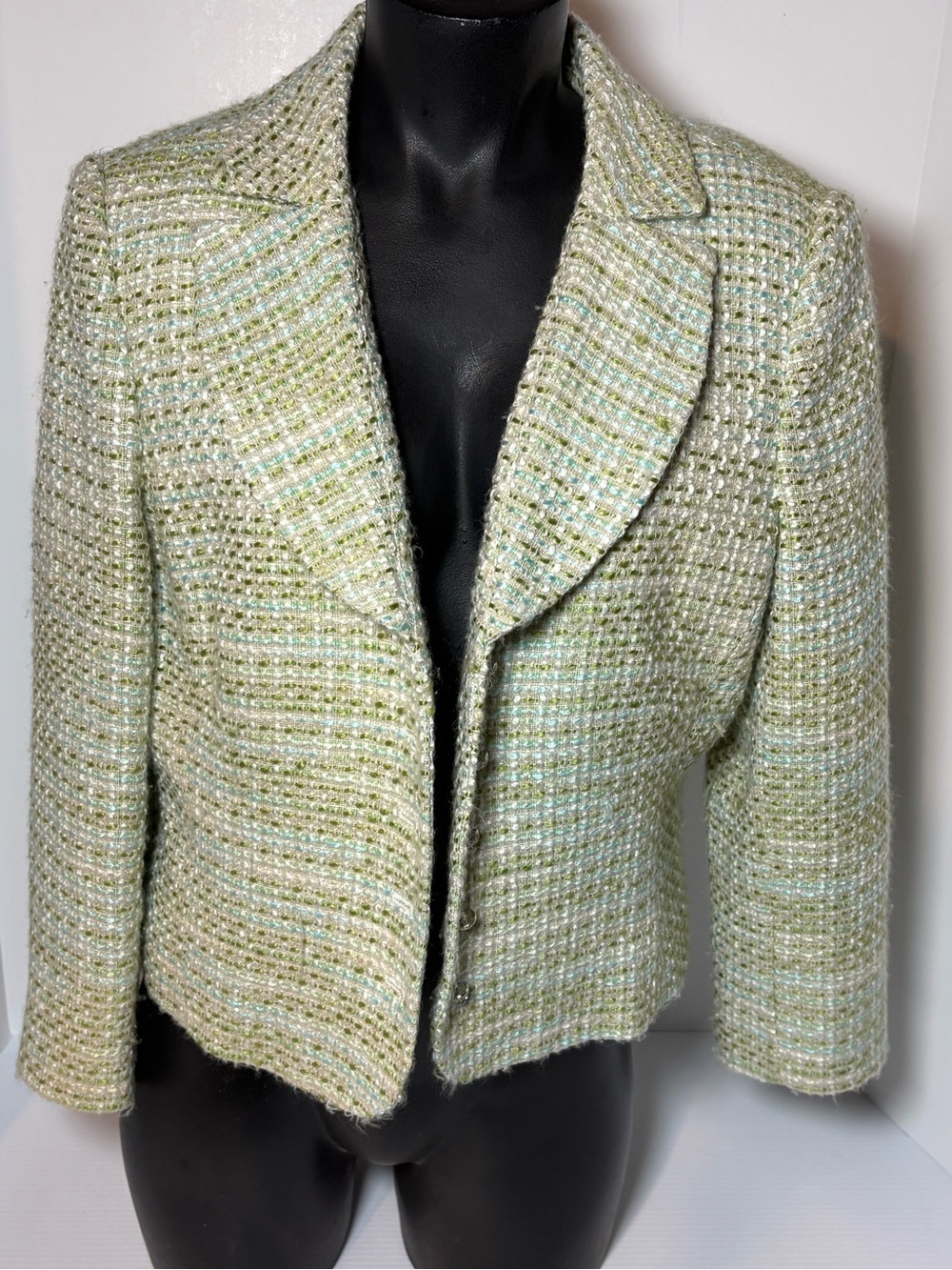 Dalia Light Green Bouclé Cropped Blazer
